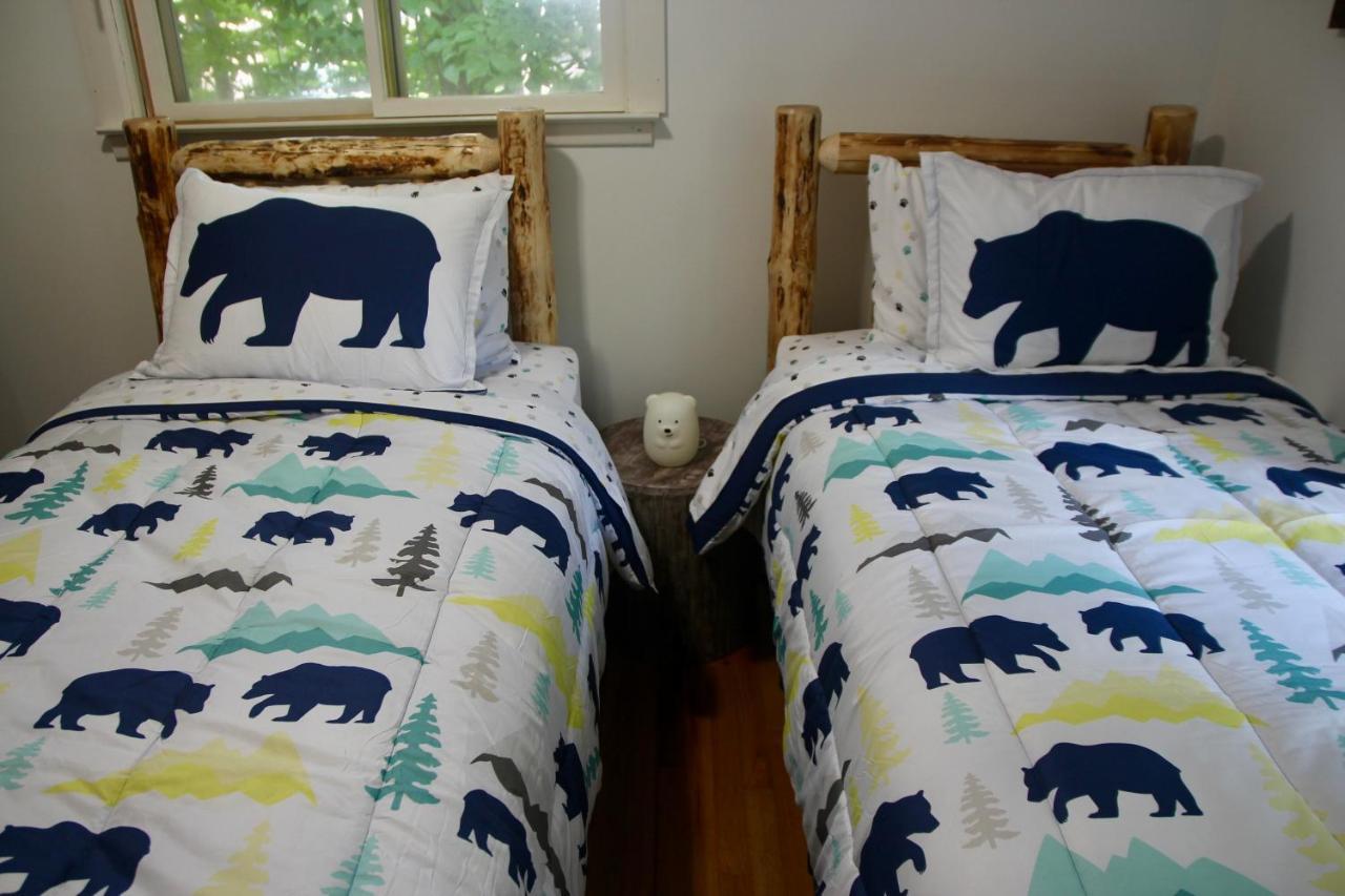 Escape To A 3-Bedroom Cabin In Lower Catskills Woodridge Esterno foto